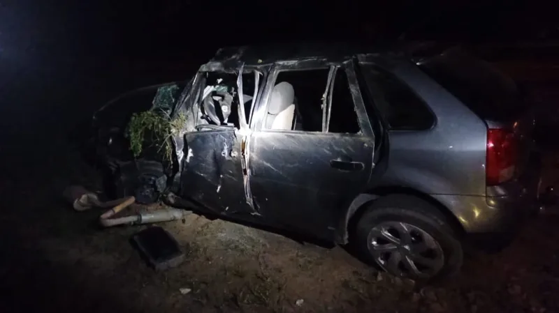 Grave acidente na BR-101 deixa uma pessoa morta e três feridas em Posto da Mata