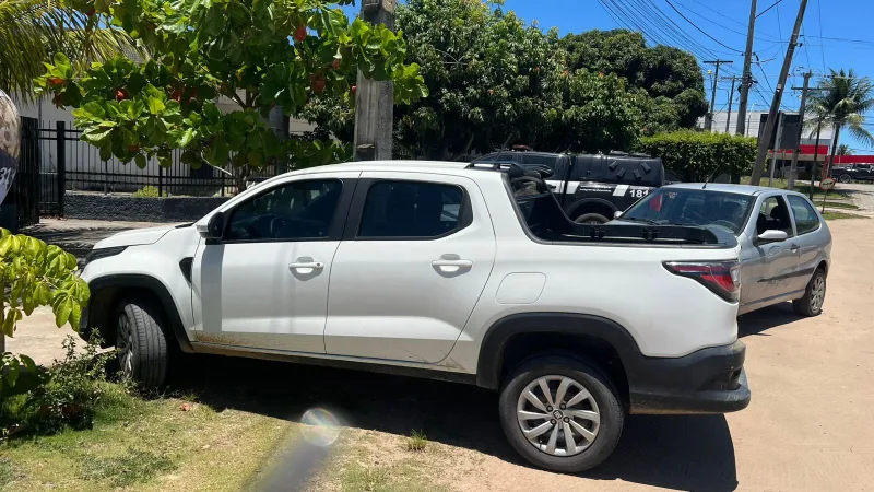 Veículo clonado é apreendido pela polícia na BR 101 em Itamaraju Veículo clonado é apreendido pela polícia na BR 101 em Itamaraju