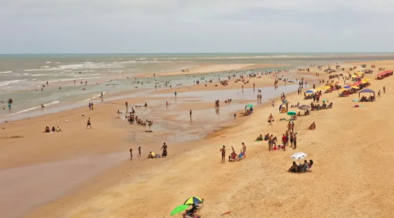 Consumo de qualidade e turismo familiar garantem o sucesso econômico do Réveillon em Mucuri