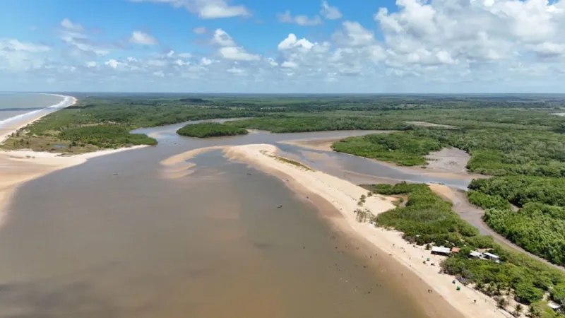 Consumo de qualidade e turismo familiar garantem o sucesso econômico do Réveillon em Mucuri