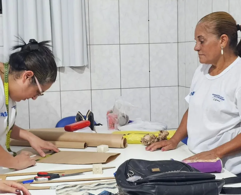 Prefeito Bemtivi visita turmas do Programa Capacita Itanhém e reforça compromisso com a qualificação profissional