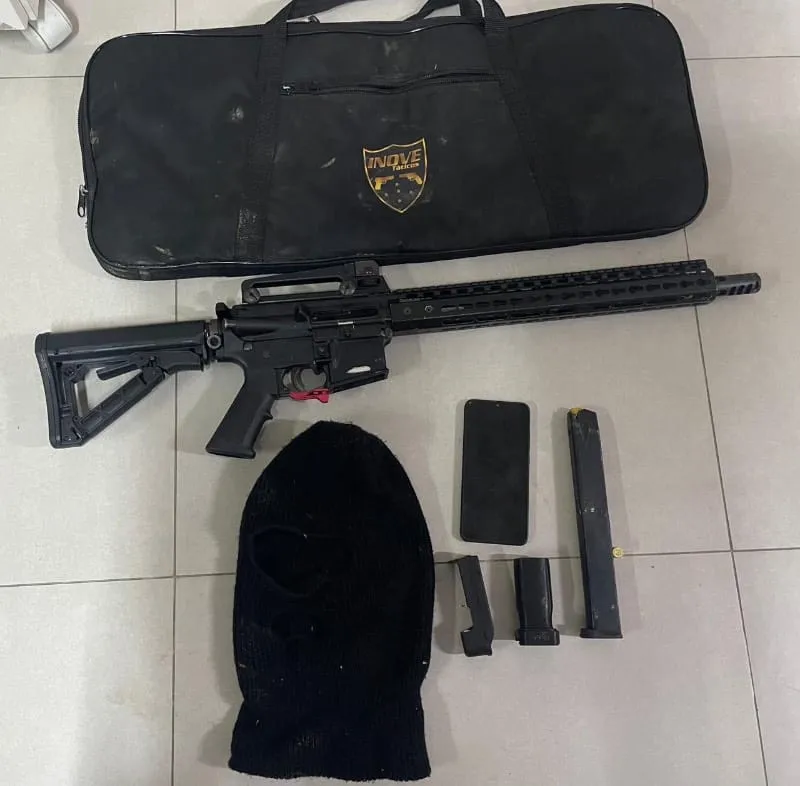 PMBA apreende fuzil e recupera veículo em Itabela