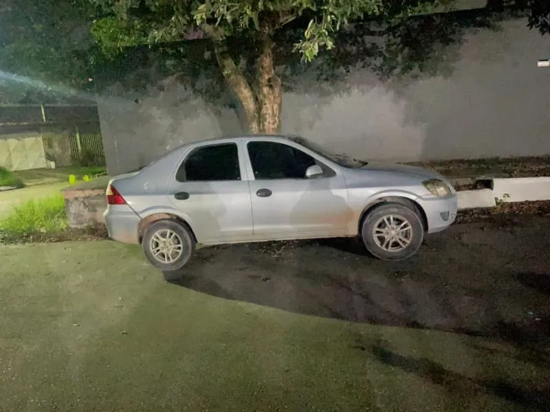 PMBA apreende fuzil e recupera veículo em Itabela