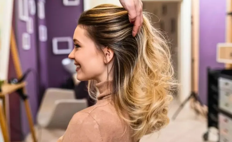 Com que frequência é seguro descolorir o cabelo?  