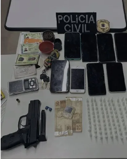 Polícia Civil prende três por tráfico de drogas e corrupção de menores em Porto Seguro