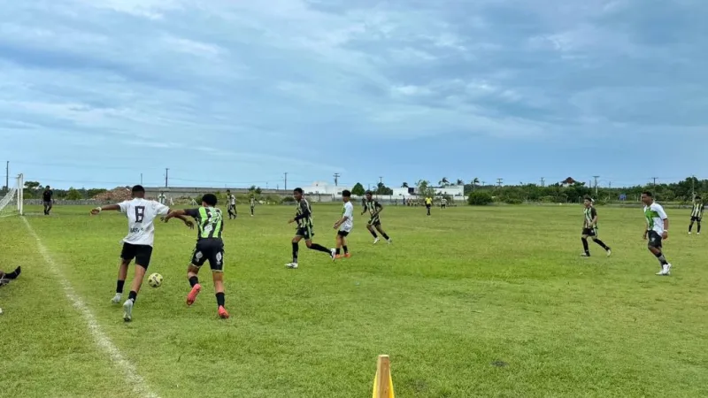 Mucuri recebe torneio de base com participação de 300 jovens atletas em quatro dias de competição