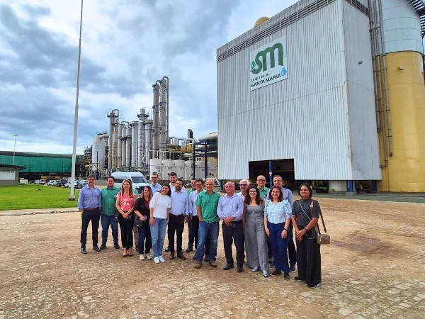 Presidente da FIEB visita Usina Santa Maria e destaca potencial industrial do Extremo Sul da Bahia