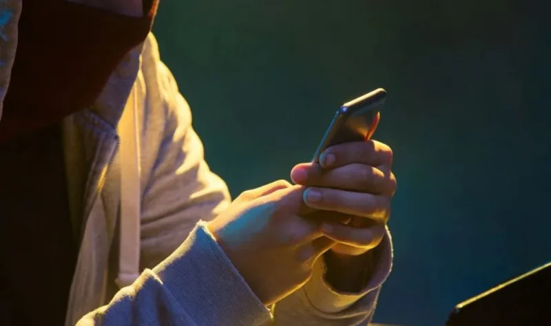 Pai desvia dinheiro de vaquinha do filho doente, usa em apostas on-line e acaba preso