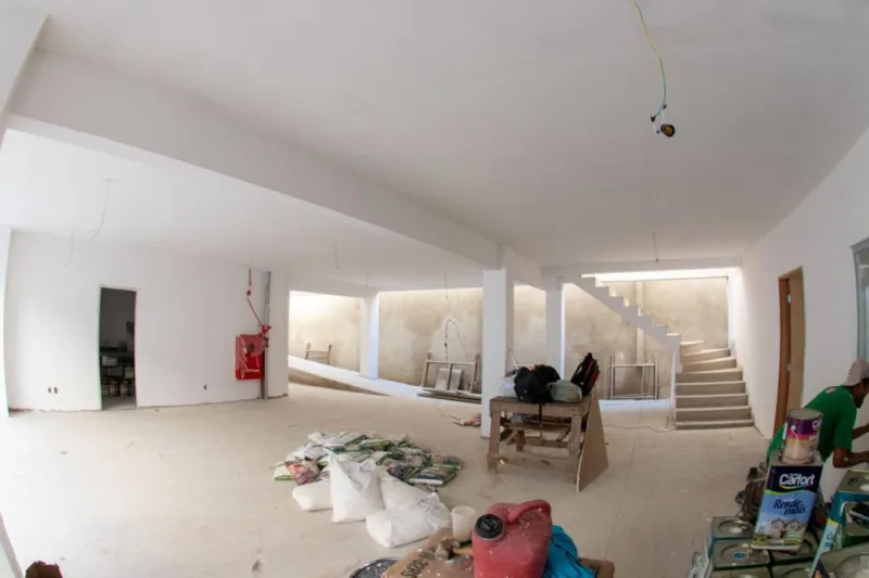 Construção da Escola Jardim Caraípe avança e reforça investimentos na educação em Teixeira de Freitas Construção da Escola Jardim Caraípe avança e reforça investimentos na educação em Teixeira de Freitas