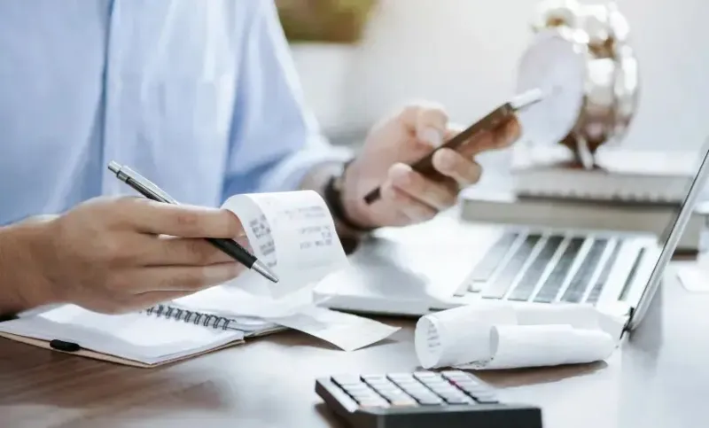 Estudo do Sebrae aponta que aumentar faturamento em 2026 é um dos objetivos de 68% dos pequenos negócios