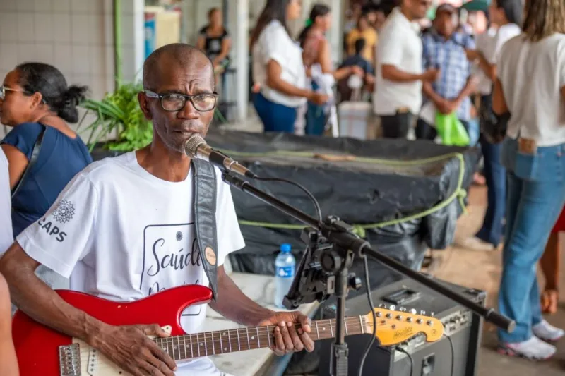 Prefeitura de Teixeira de Freitas promove ação de conscientização sobre saúde mental no Janeiro Branco