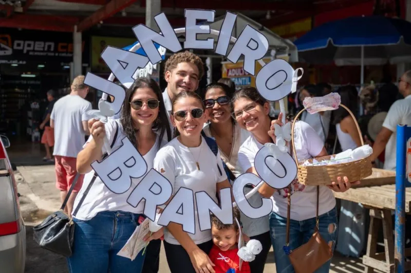 Prefeitura de Teixeira de Freitas promove ação de conscientização sobre saúde mental no Janeiro Branco