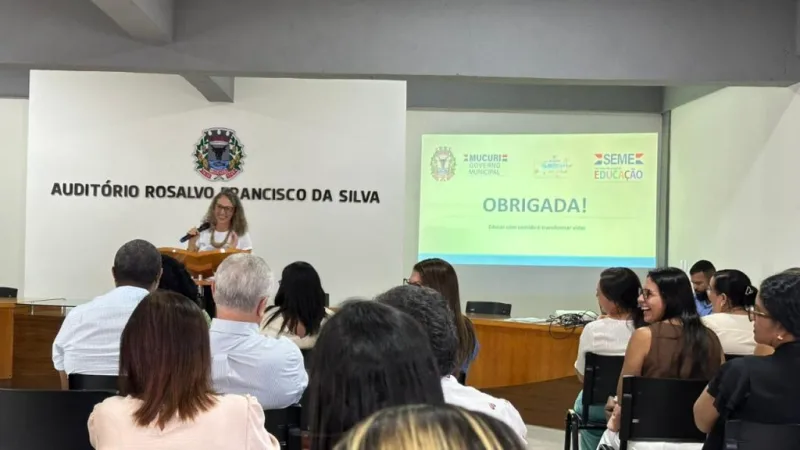 Prefeitura de Mucuri promove a I Jornada Pedagógica Híbrida com foco na formação integral dos alunos Prefeitura de Mucuri promove a I Jornada Pedagógica Híbrida com foco na formação integral dos alunos