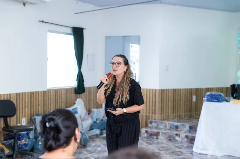 Prefeitura de Ibirapuã realiza entrega de EPIs à equipe de limpeza pública Prefeitura de Ibirapuã realiza entrega de EPIs à equipe de limpeza pública