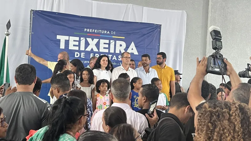 prefeito Dr. Marcelo Belitardo inaugura mais uma escola e reforça o compromisso de Teixeira de Freitas com a educação e o futuro das novas gerações prefeito Dr. Marcelo Belitardo inaugura mais uma escola e reforça o compromisso de Teixeira de Freitas com a educação e o futuro das novas gerações