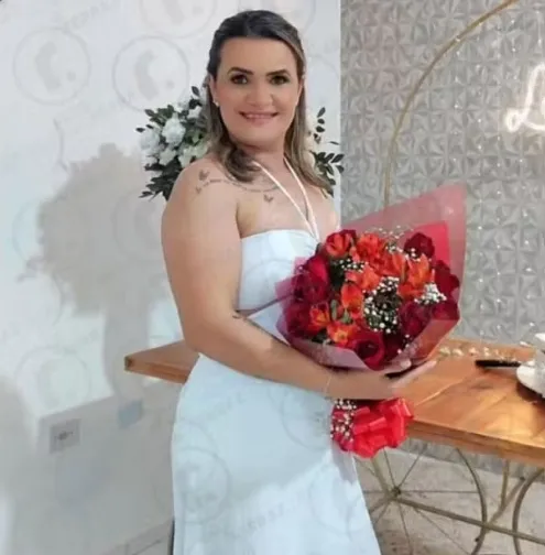 Polícia prende homem suspeito de feminicídio contra professora no sudoeste da Bahia Polícia prende homem suspeito de feminicídio contra professora no sudoeste da Bahia