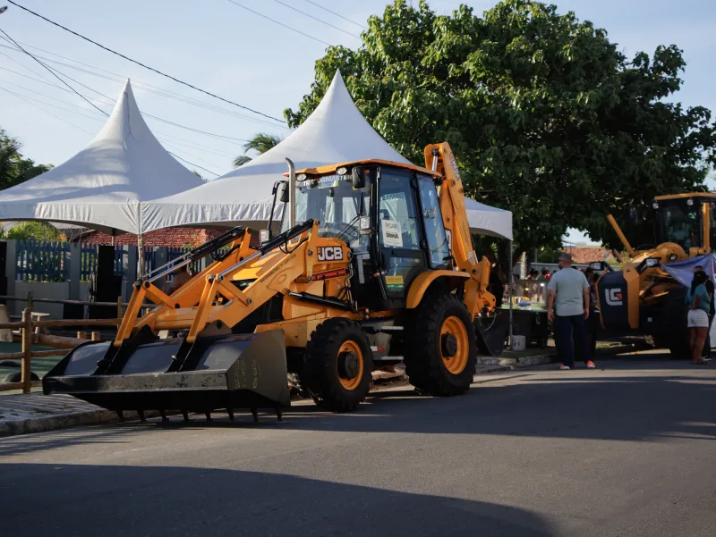 Marco histórico em Alcobaça: Zico de Baiato promove maior entrega de máquinas da cidade