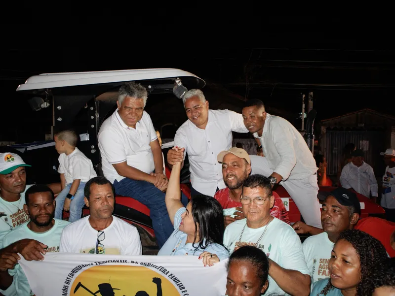 Marco histórico em Alcobaça: Zico de Baiato promove maior entrega de máquinas da cidade