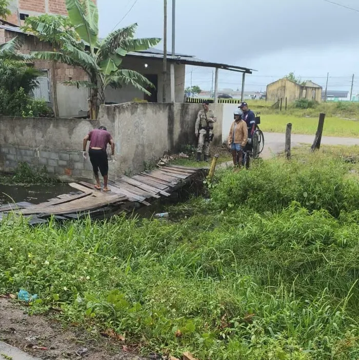 Corpo de jovem de 19 anos é encontrado em vala no bairro São Brás, em Prado