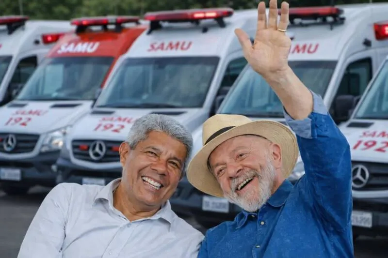 Bahia recebe mais de R$ 300 milhões em investimentos do PAC Saúde com entrega de veículos e equipamentos