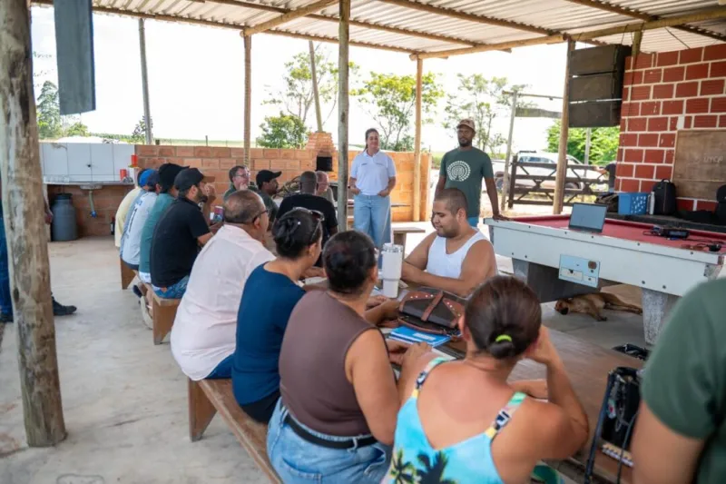 Prefeitura de Teixeira de Freitas apresenta Projeto Cacau & Florestas à Comunidade do Córrego do Mutum