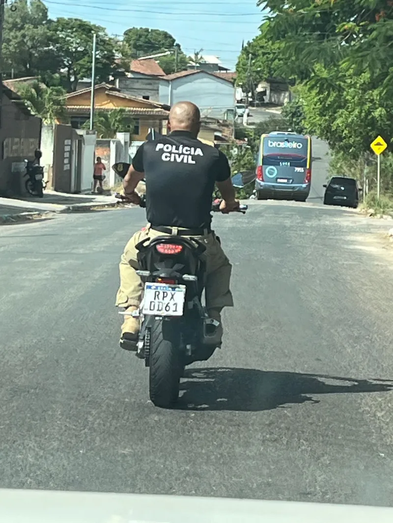 Polícia Civil apura furto de motocicleta após negociação fraudulenta e localiza veículo em revenda de Eunápolis