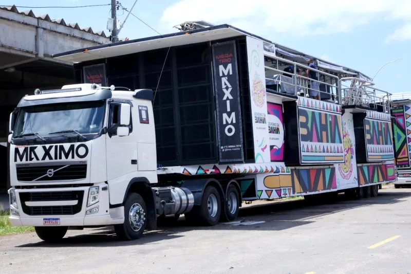 Carnaval 2026: Detran-BA inicia vistoria de trios elétricos e carros de apoio e dá início a seminário parta condutores em Salvador