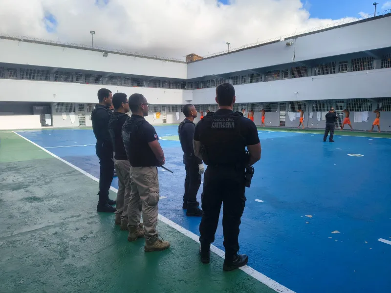 Presídio de Teixeira de Freitas passa por operação para conter atuação de facções