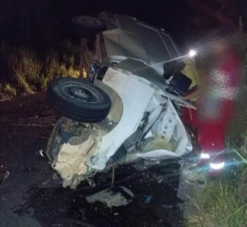 Motorista morre em colisão frontal na BA-290 entre Teixeira de Freitas e Alcobaça