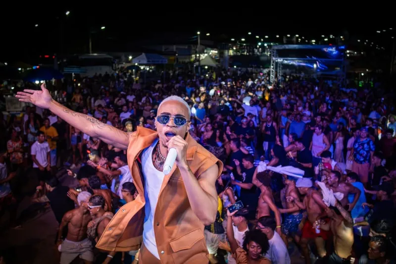 Segundo dia de carnaval consolida Prado como destino favorito no extremo sul baiano Segundo dia de carnaval consolida Prado como destino favorito no extremo sul baiano