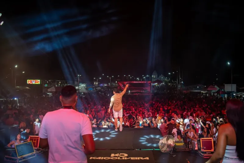 Segundo dia de carnaval consolida Prado como destino favorito no extremo sul baiano Segundo dia de carnaval consolida Prado como destino favorito no extremo sul baiano