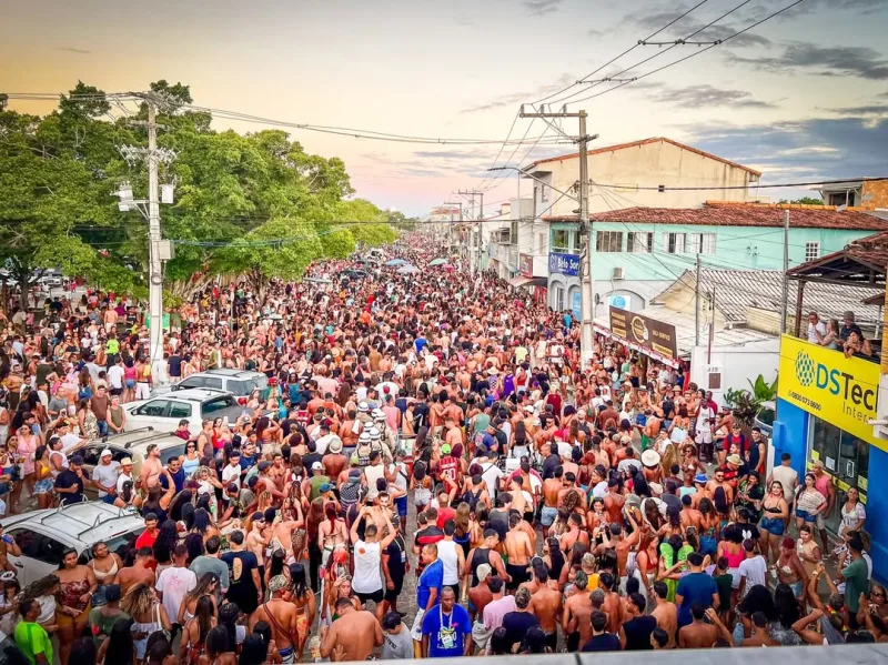  Prado tem um dos maiores arrastões da história no terceiro dia de festa com La Fúria