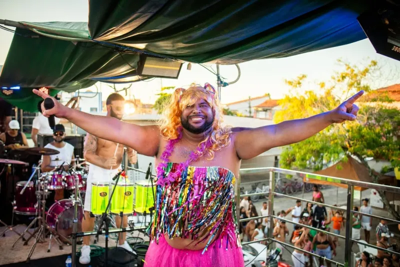 Muquiranas e grandes atrações garantem espetáculo no 4° dia do Carnaval de Prado Muquiranas e grandes atrações garantem espetáculo no 4° dia do Carnaval de Prado