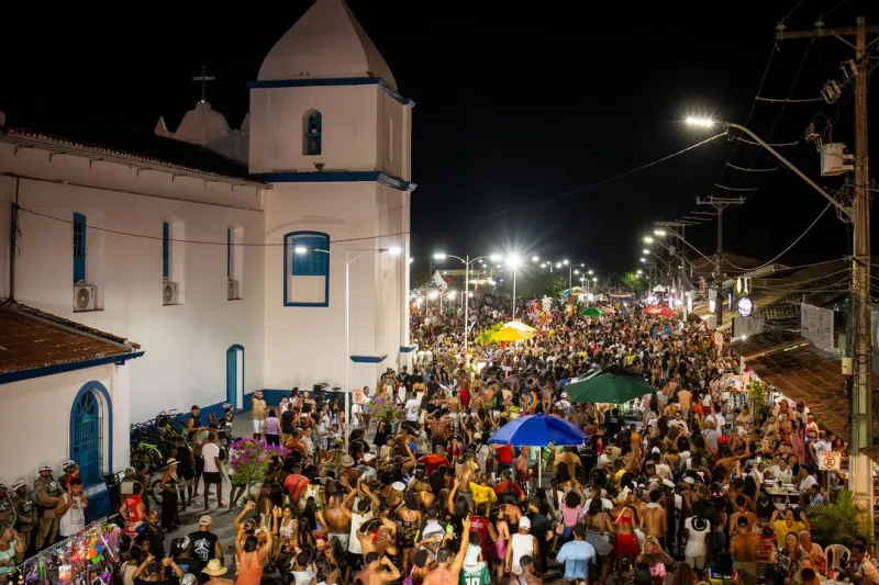 Muquiranas e grandes atrações garantem espetáculo no 4° dia do Carnaval de Prado Muquiranas e grandes atrações garantem espetáculo no 4° dia do Carnaval de Prado