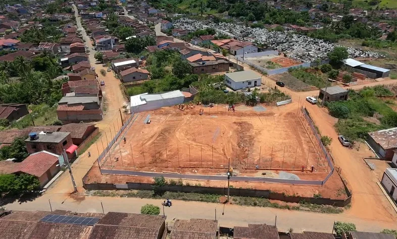 Juventude e lazer em foco: obras da Areninha Society seguem a todo vapor em Itanhém