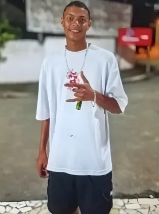 Jovem de Ibirapuã morre em acidente de moto em Santo Antônio de Barcelona; amigo permanece internado