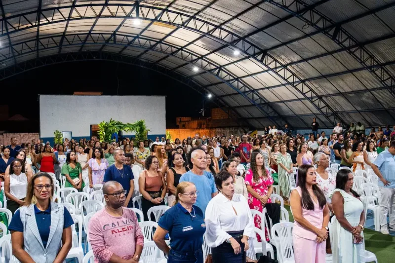 Jornada Pedagógica 2026: Prado inicia ano letivo com debate sobre IA, cultura local e meio ambiente