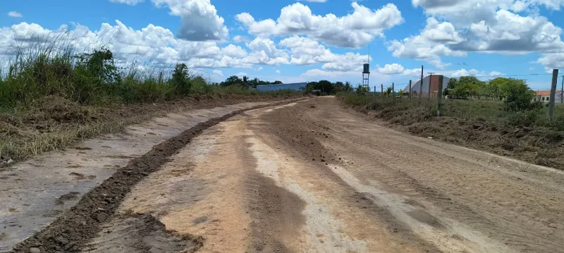 Mais mobilidade: Alcobaça investe na recuperação de estradas vicinais com chegada de novos veículos Mais mobilidade: Alcobaça investe na recuperação de estradas vicinais com chegada de novos veículos