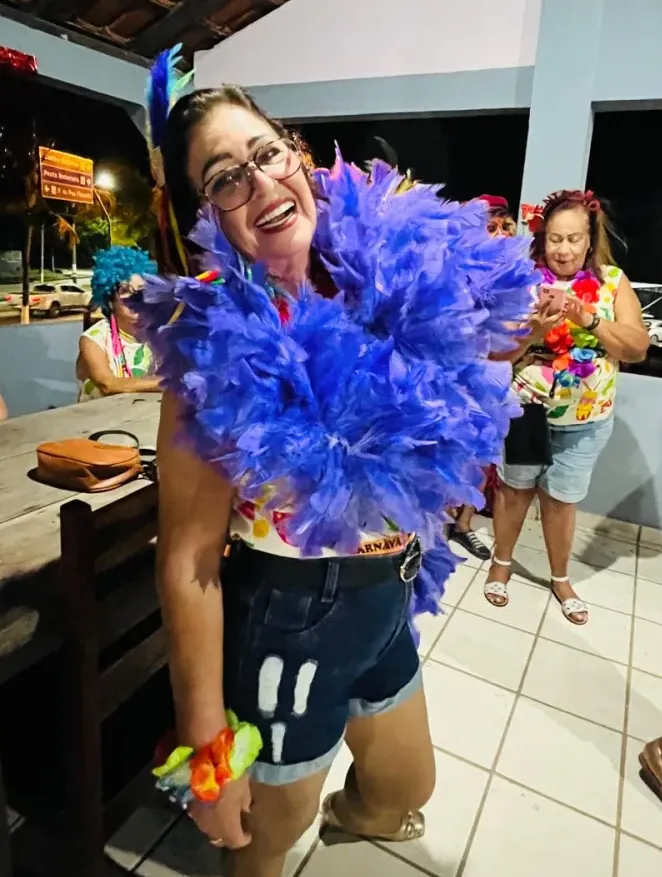 Grupo da melhor idade de Itabuna escolhe Nova Viçosa para celebrar o Carnaval com alegria e amizade Grupo da melhor idade de Itabuna escolhe Nova Viçosa para celebrar o Carnaval com alegria e amizade
