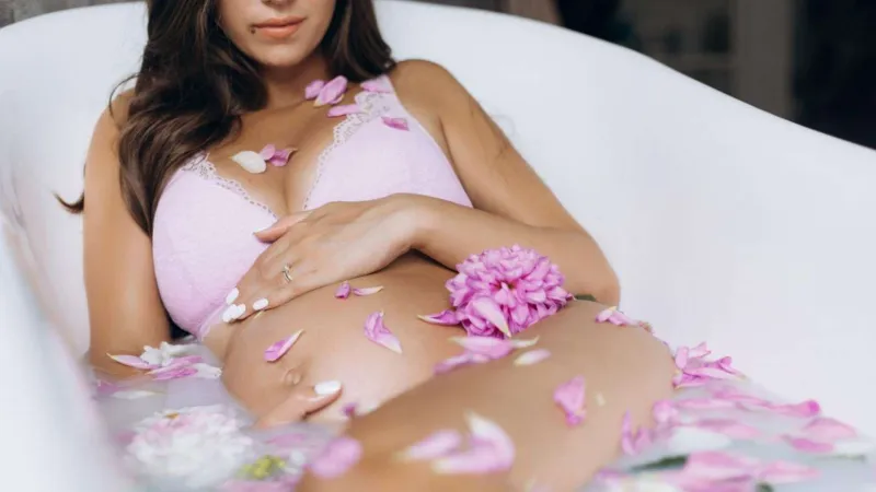 Parto na água: como o ambiente pode favorecer o nascimento  