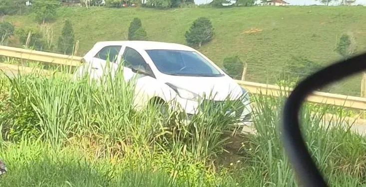 PM apreende veículo com restrição de furto/roubo em Itamaraju PM apreende veículo com restrição de furto/roubo em Itamaraju