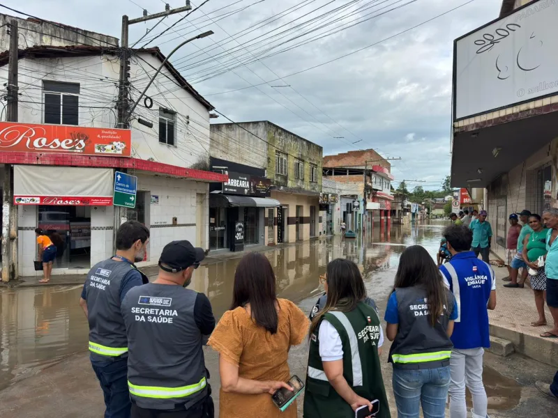 Prefeitura de Medeiros Neto realiza reunião estratégica sobre a situação das enchentes