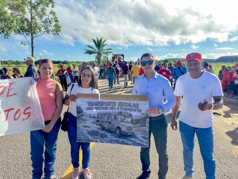 Manifestação do MST na zona rural de Mucuri paralisa rodovia e reacende discussão sobre assistência pública