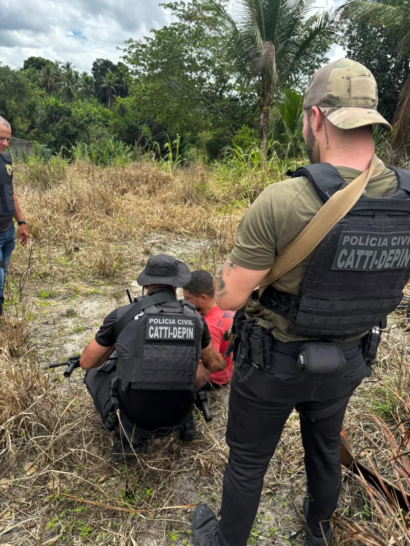 Polícia Civil impede sequestro, resgata vítima em área de mata e apreende arma de fogo em Eunápolis