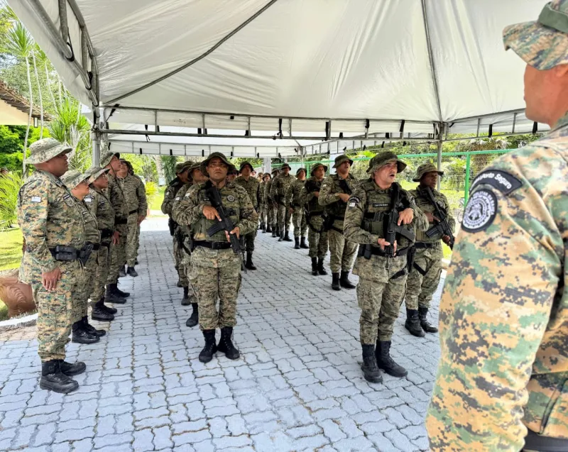 Comandante da CPR/ES se reúnd com a tropa da CIPPA  em Porto Seguro  