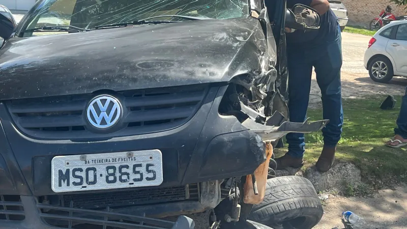 Pistola, carregadores e placas de colete são encontrados em carro de “Malagueta” morto após confronto com a PM em Prado