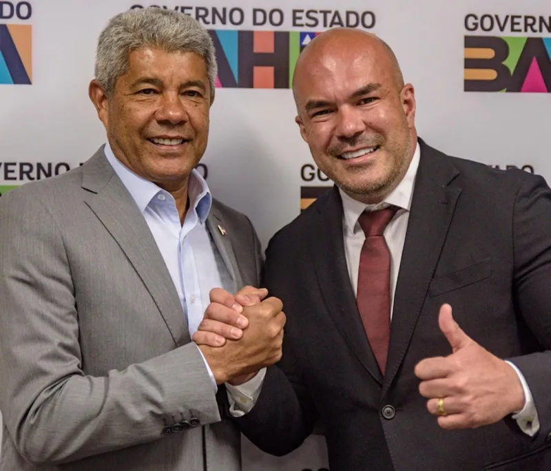 Prefeito do União Brasil critica desprezo de ACM Neto às lideranças municipais e sinaliza apoio a Jerônimo