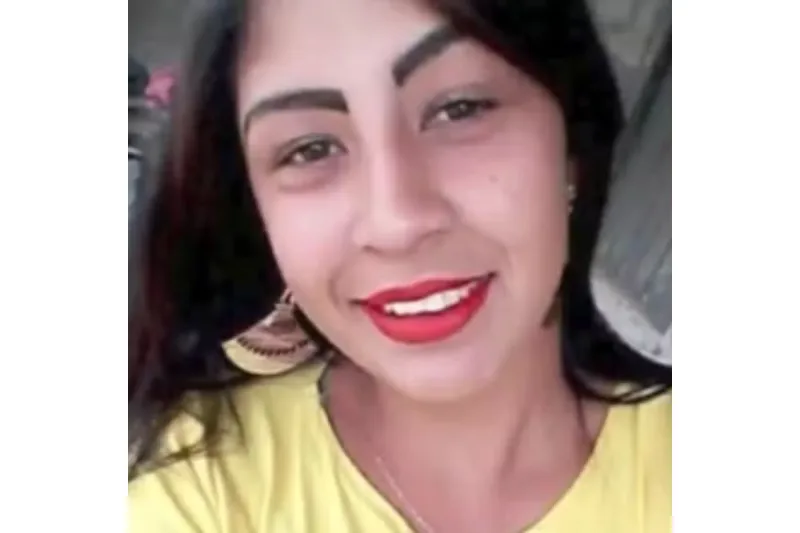 Mulher é morta com golpes de faca e martelo na Bahia; companheiro foi preso em flagrante