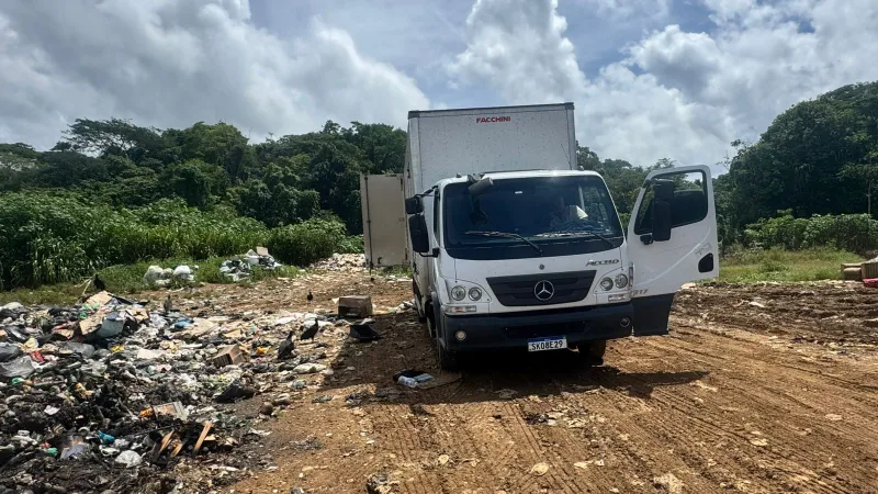 Três homens são presos em flagrante por roubo de cargas na Bahia Três homens são presos em flagrante por roubo de cargas na Bahia