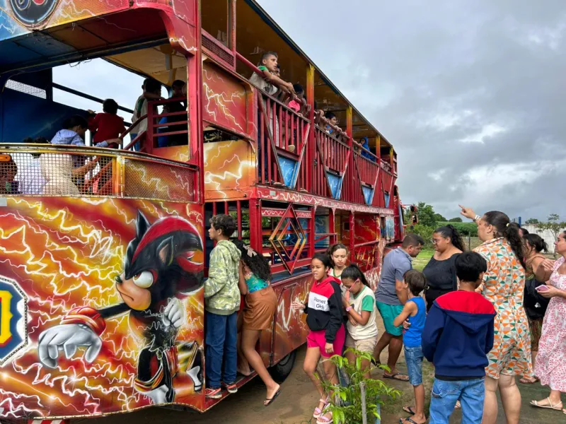 Prefeitura de Lajedão promove dia de lazer com “Expresso da Alegria” para alunos da rede municipal Prefeitura de Lajedão promove dia de lazer com “Expresso da Alegria” para alunos da rede municipal